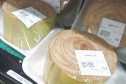 Loại rau bình dân tại chợ Việt được bán giá 
