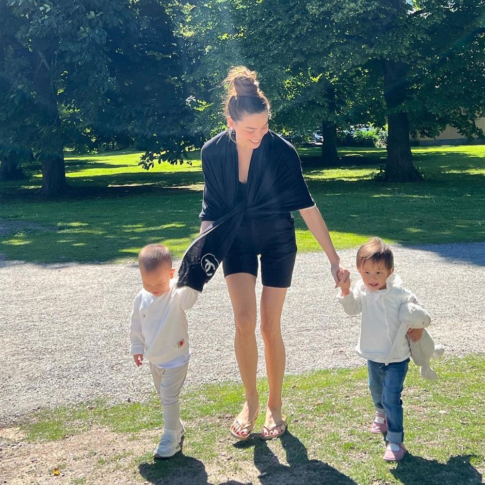 Kim Lý khoe ảnh lúc mới yêu, gọi hẳn tên khai sinh của Hồ Ngọc Hà-5