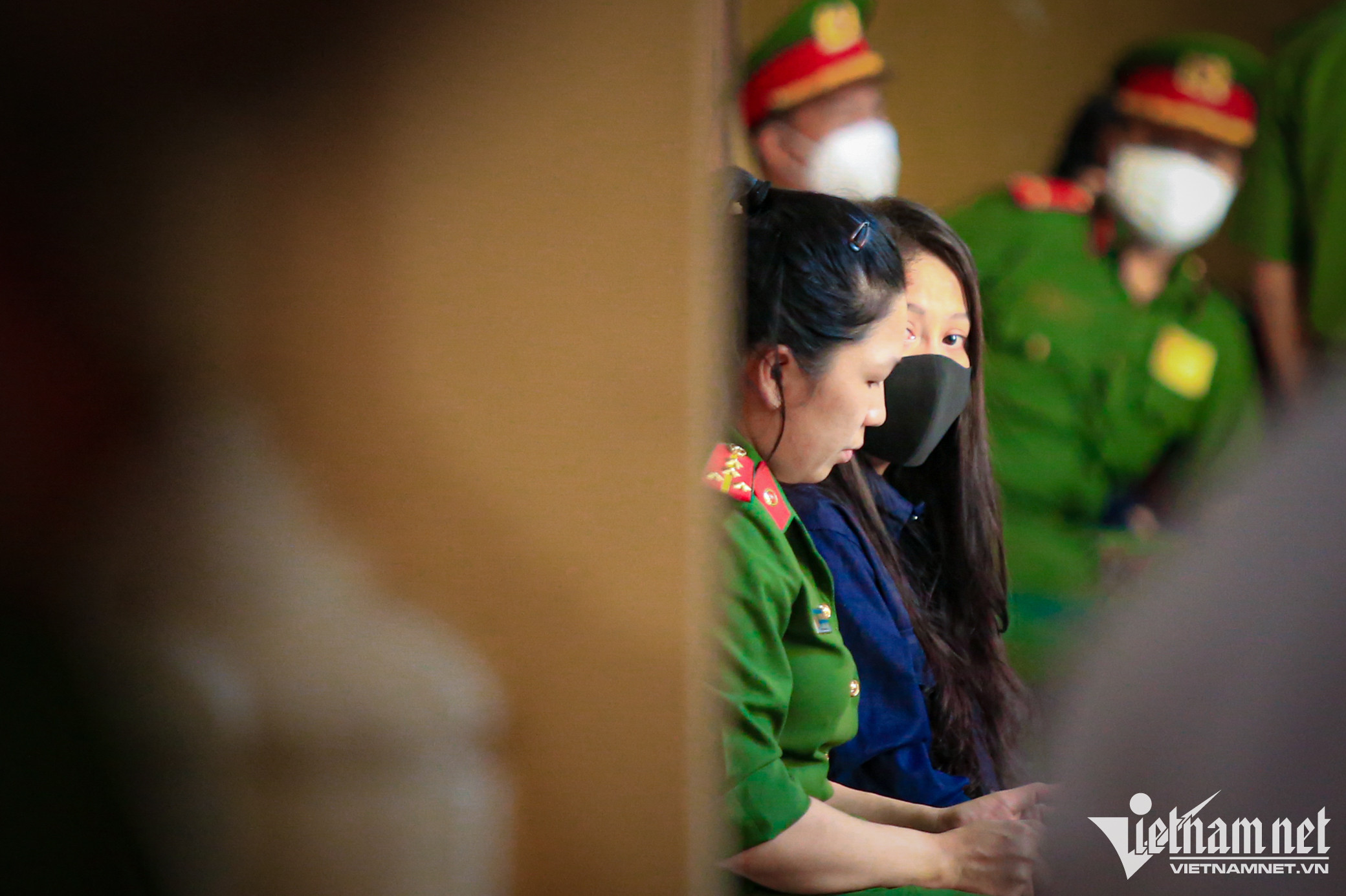 Toàn cảnh phiên tòa xét xử vụ dì ghẻ hành hạ bé 8 tuổi dẫn đến tử vong-7