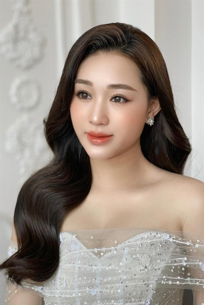 Hôn nhân viên mãn Hồ Tấn Tài bên cô vợ vừa giàu lại nóng bỏng-4