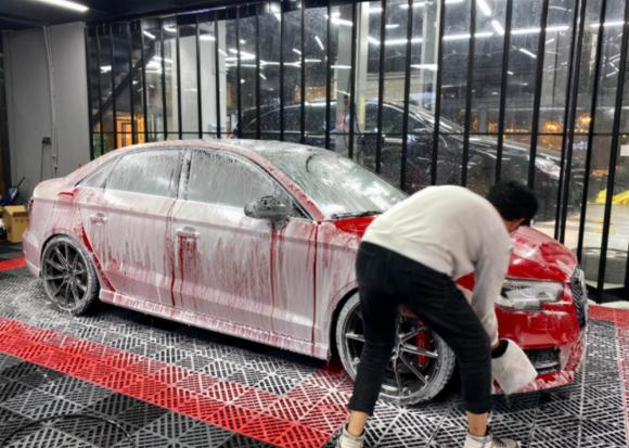 Khi rửa xe, 3 nơi này rất dễ bị bỏ qua, bạn phải xem kỹ, đừng để bị thợ rửa xe lừa-2