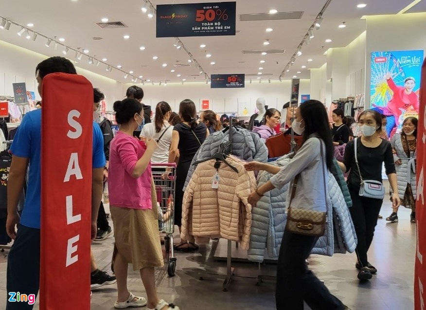 Thất vọng khi mua quần áo dịp Black Friday-1