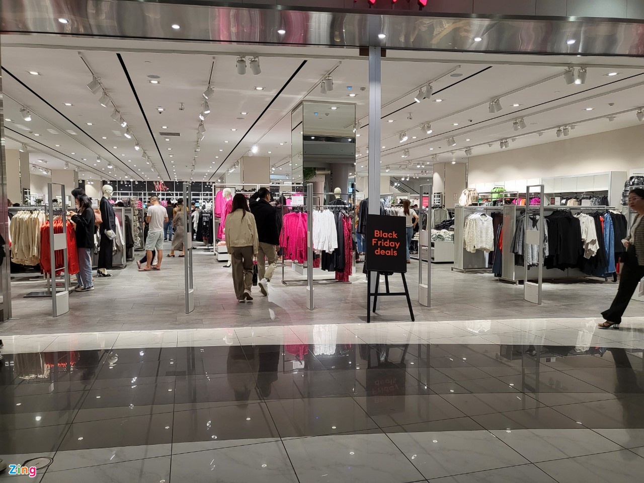 Thất vọng khi mua quần áo dịp Black Friday-5