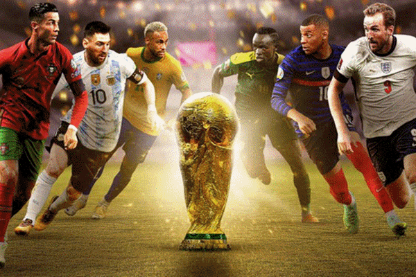 Bí ẩn thân phận cổ động viên Qatar đang ‘nổi như cồn’ ở World Cup-5