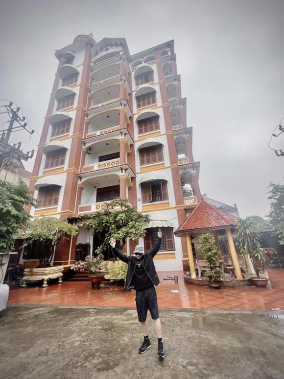 Diễn viên Trọng Hưng tậu xe mới, khoe cơ ngơi hoành tráng ở quê hậu ồn ào ly hôn giảng viên Âu Hà My-4