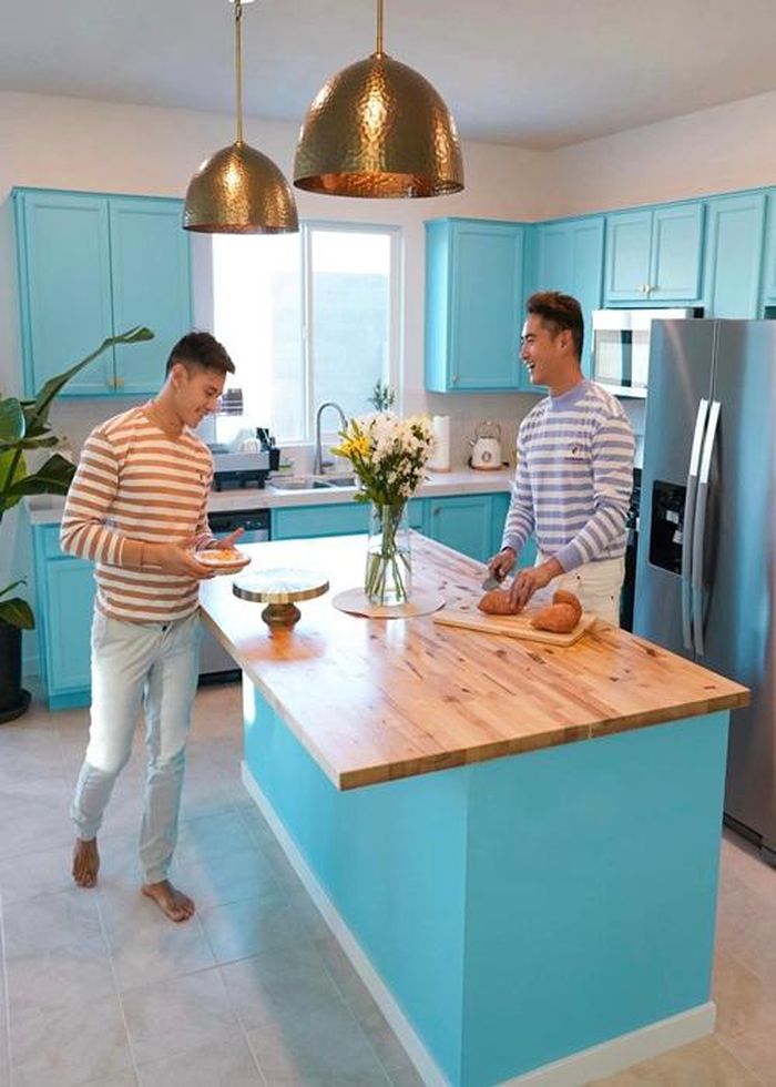 Rời showbiz Việt, kết hôn đồng giới, Hồ Vĩnh Khoa giờ ra sao?-12