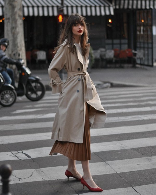 Muốn diện áo trench coat thật sang trọng, hãy học hỏi phụ nữ Pháp-10
