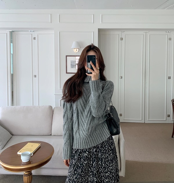 5 mẫu áo len theo phong cách tối giản, ai mặc cũng đẹp-3