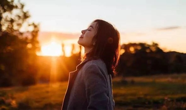 Người phụ nữ 34 tuổi bị nhuyễn xương do thiếu vitamin D: Dấu hiệu cảnh báo dễ nhận ra-3