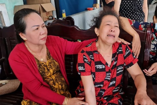 Xót xa cảnh tang thương bao trùm căn nhà nhỏ của gia đình 3 mẹ con thai phụ tử vong dưới bánh xe tải