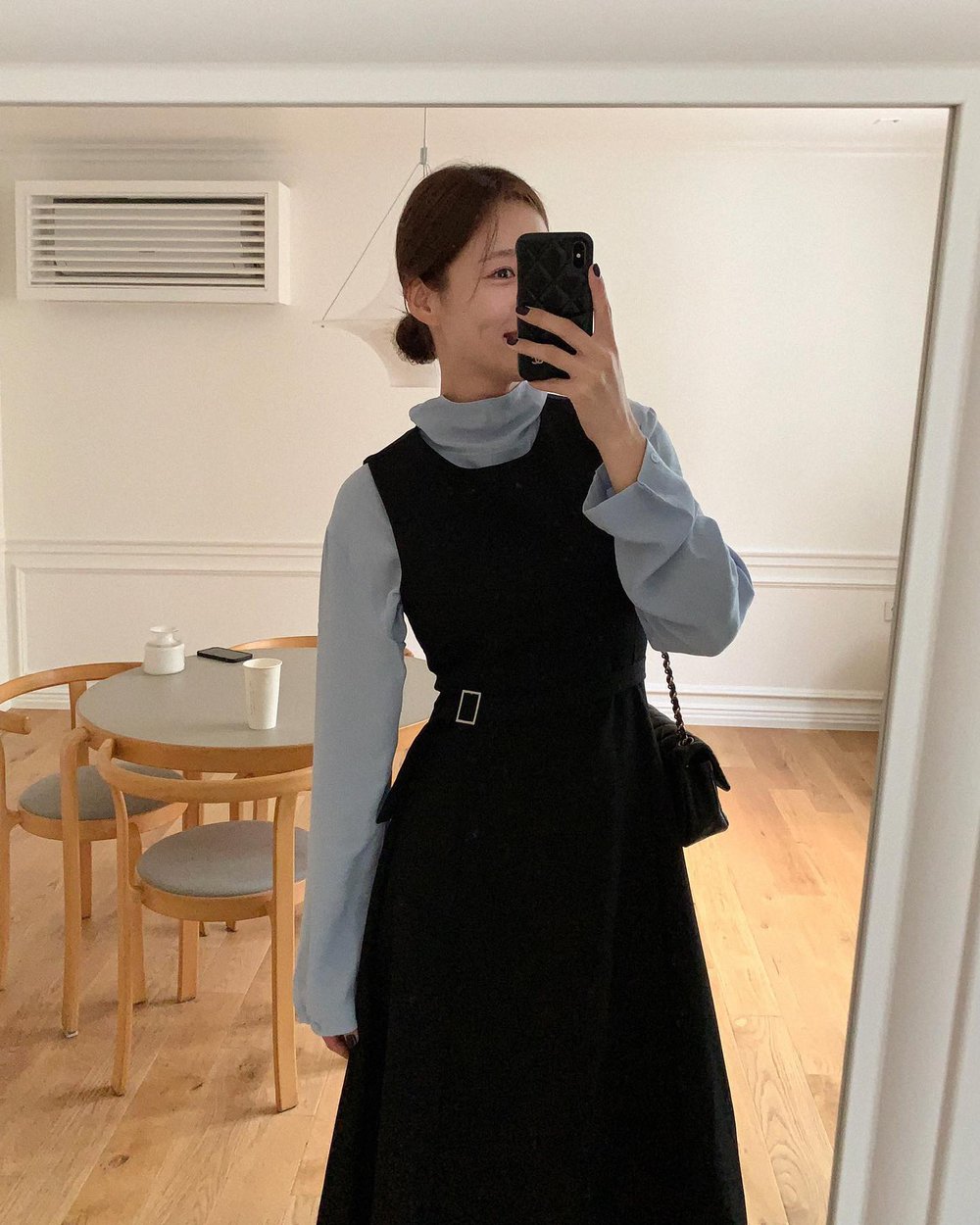 5 mẫu váy liền nên sắm để trông thật nổi bật dịp Tết 2023-3