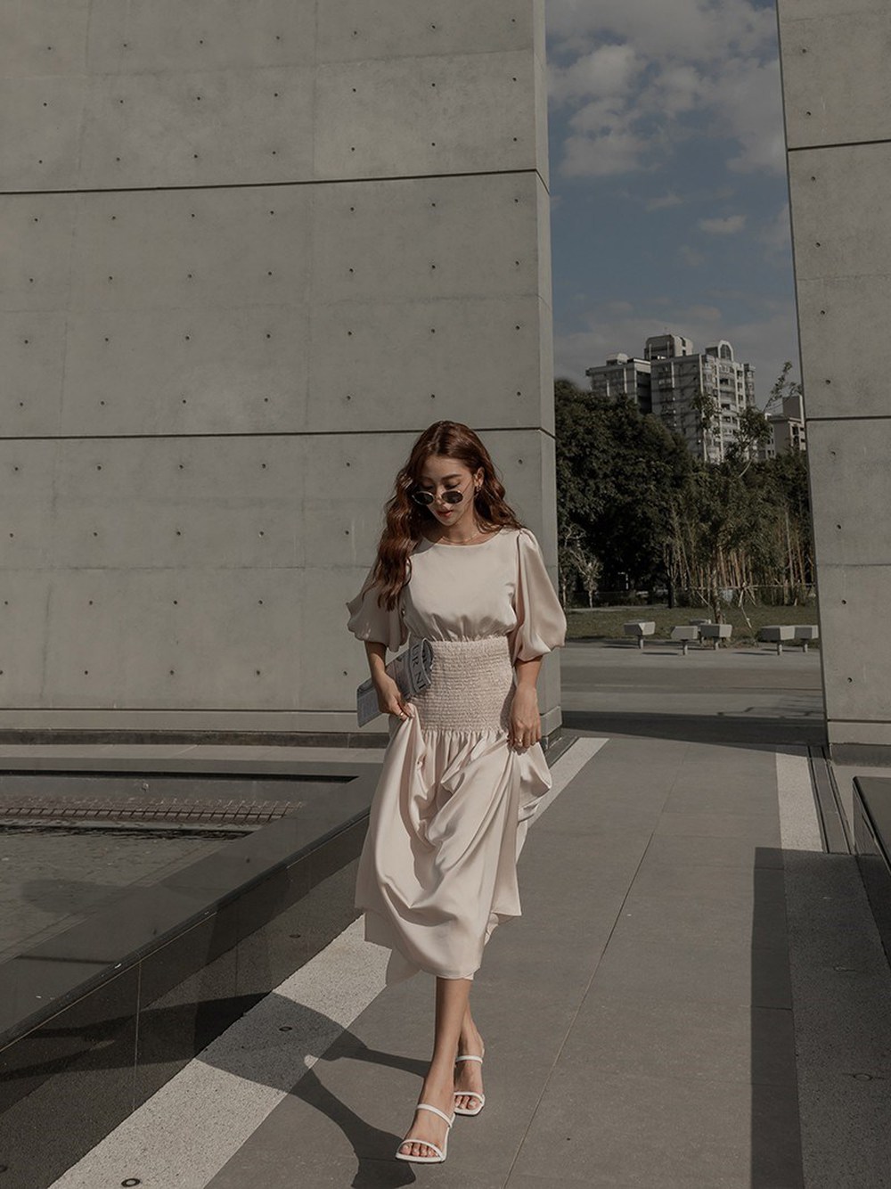 5 mẫu váy liền nên sắm để trông thật nổi bật dịp Tết 2023-2