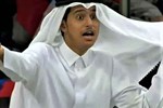 Bí ẩn thân phận cổ động viên Qatar đang ‘nổi như cồn’ ở World Cup