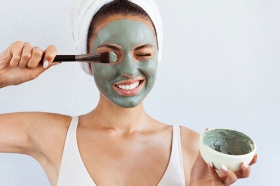 Làm thế nào để thu nhỏ lỗ chân lông hiệu quả tại nhà?