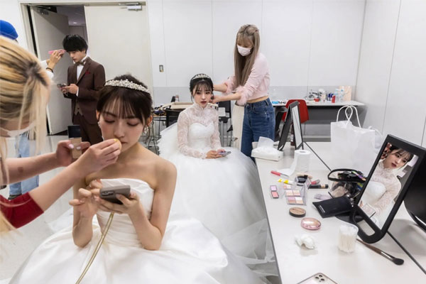 Góc khuất các cuộc thi hoa khôi ở Nhật Bản-1