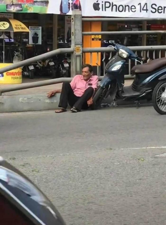 Thương Tín lộ diện sau vụ ngã xe máy giữa đường-2