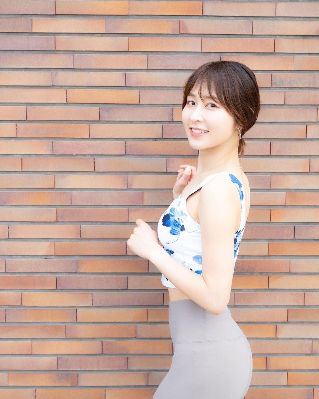 Dàn WAGs toàn diễn viên, người mẫu của tuyển Nhật Bản-4