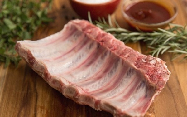 Sườn nướng mật ong vàng ruộm, thơm ngon cực phẩm bé nào ăn cũng thích mê-1