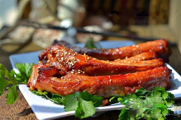 Sườn nướng mật ong vàng ruộm, thơm ngon cực phẩm bé nào ăn cũng thích mê-5