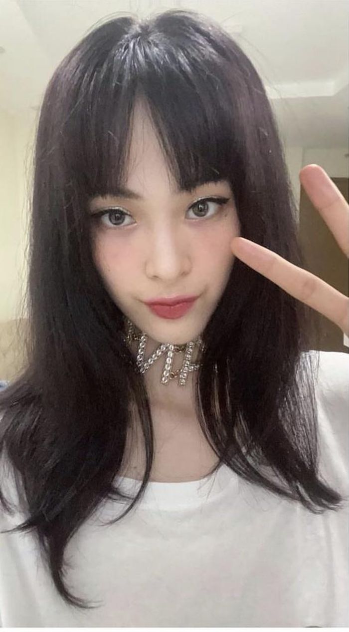 Hạ Vi không còn tiều tụy, trở lại tươi tắn, cá tính-10