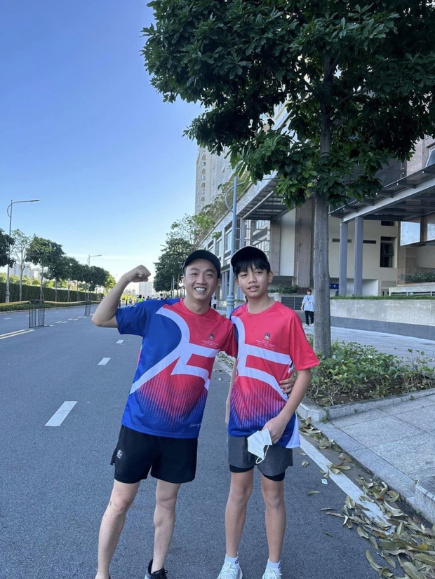 Con trai Hồ Ngọc Hà cao vượt bố dù mới 12 tuổi-1