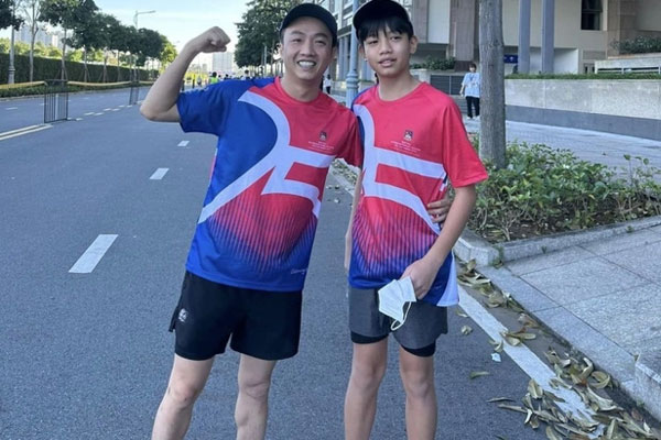 Màn lên đồ bất ổn của Lệ Quyên: Chắc phải học thêm ở Hà Hồ nhiều-8