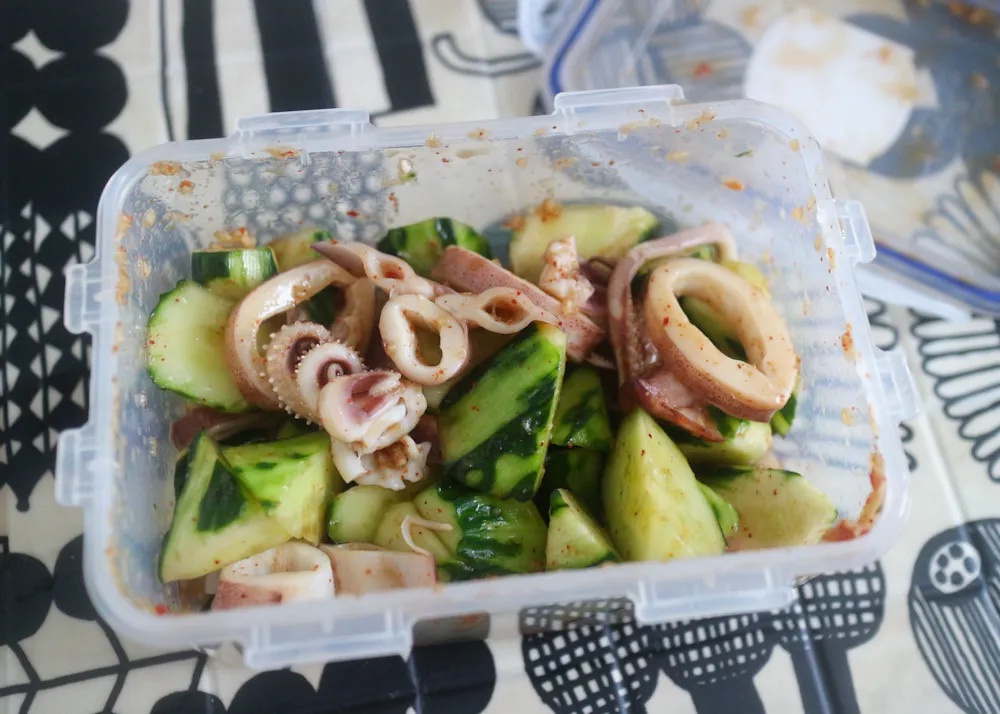 Mực trộn dưa chuột giòn ngon mát lành-5