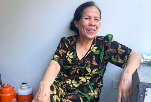 Sự thật chủ quán trà đá Hà Nội, sáng bán trà đá, chiều đi xế hộp tiền tỷ-3