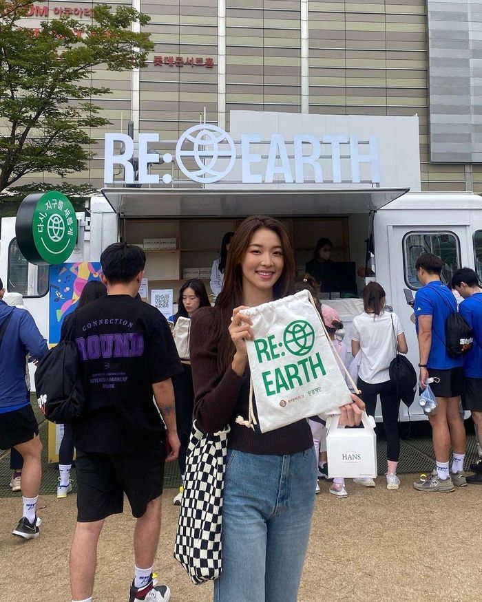 Ảnh đời thường của Hoa hậu Trái Đất 2022-7