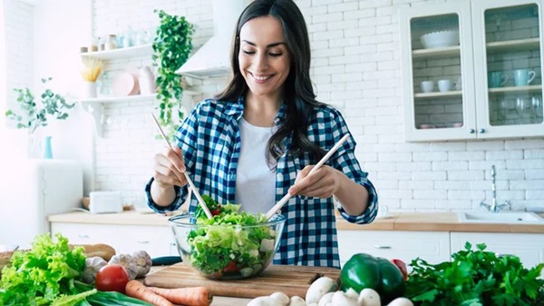 5 món nên bỏ và 4 thực phẩm nên cho vào salad để ăn ngon miệng mà không lo tăng cân-2