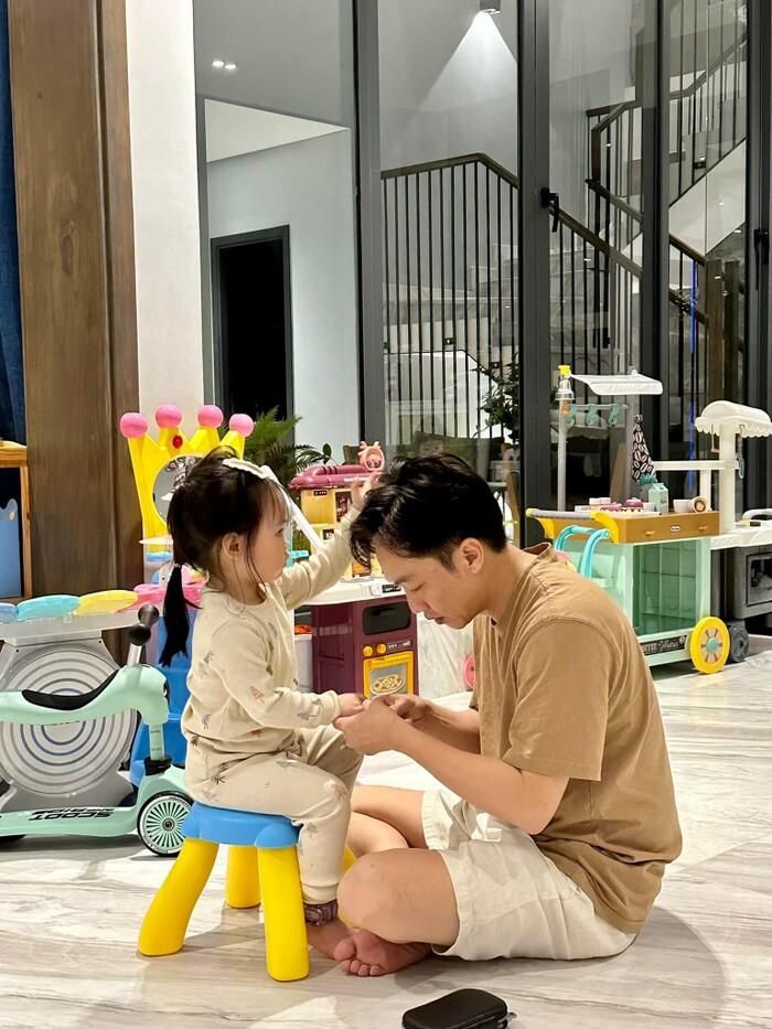 Cường Đô La chơi lớn tổ chức tiệc sinh nhật tại gia hoành tráng cho Đàm Thu Trang-3