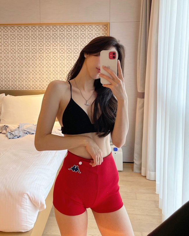 Động tác siết mỡ nhanh, chị em tập từ giờ để Tết đẹp thon thả-3