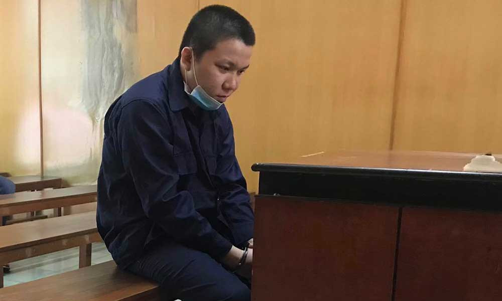 Rút dao đâm người khác liên tiếp vì lý do khó ngờ-1