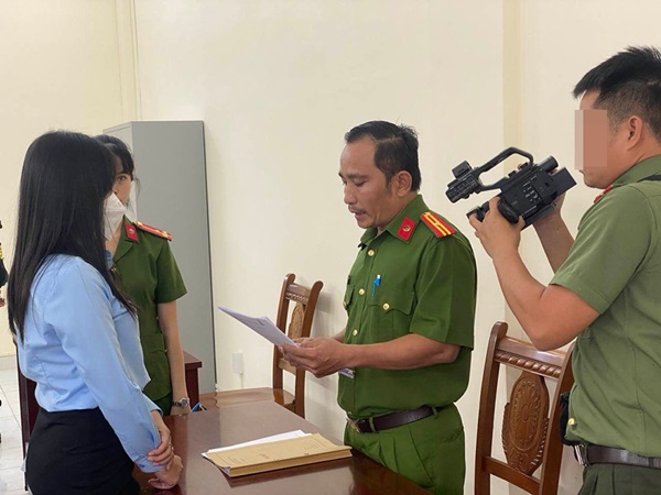 Khởi tố 3 người giúp sức cho bà Nguyễn Phương Hằng-1