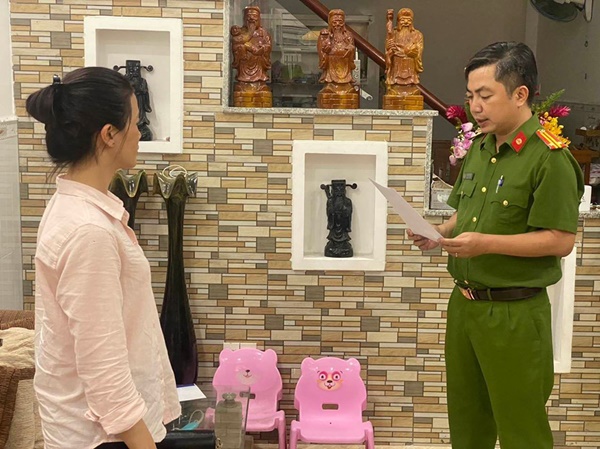 Khởi tố 3 người giúp sức cho bà Nguyễn Phương Hằng-2