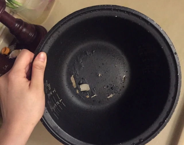 Nếu nồi cơm điện ở nhà xảy ra hai sự cố này, hãy thay nồi mới càng sớm càng tốt-3