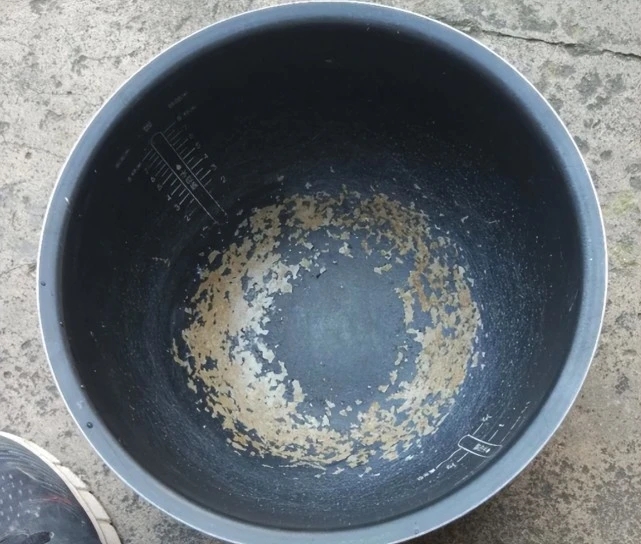 Nếu nồi cơm điện ở nhà xảy ra hai sự cố này, hãy thay nồi mới càng sớm càng tốt-2