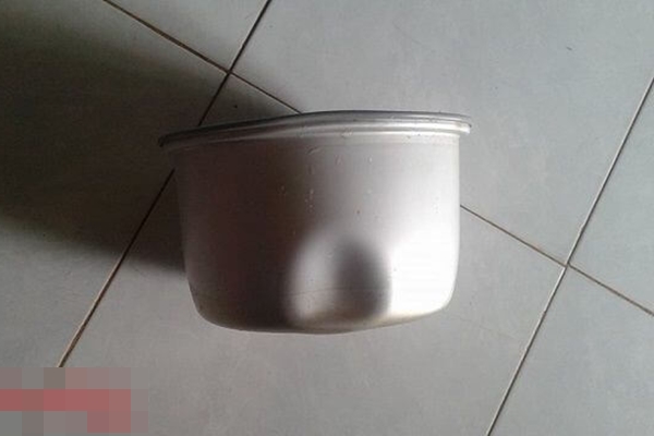 Nếu nồi cơm điện ở nhà xảy ra hai sự cố này, hãy thay nồi mới càng sớm càng tốt-4