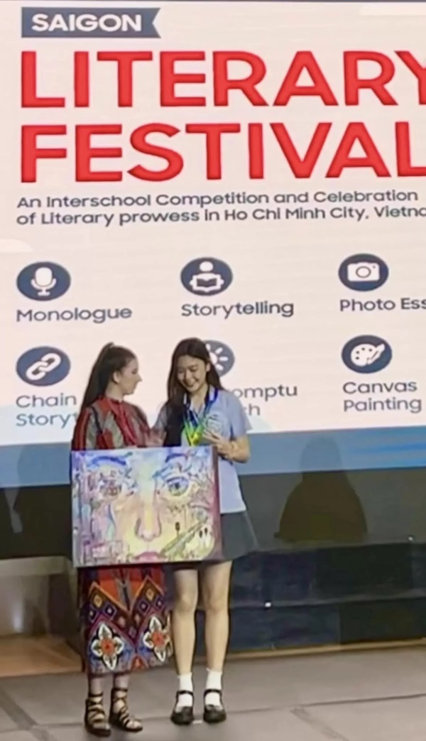 Lọ Lem - con gái xinh đẹp của MC Quyền Linh đạt giải nhất tại cuộc thi hội họa-3