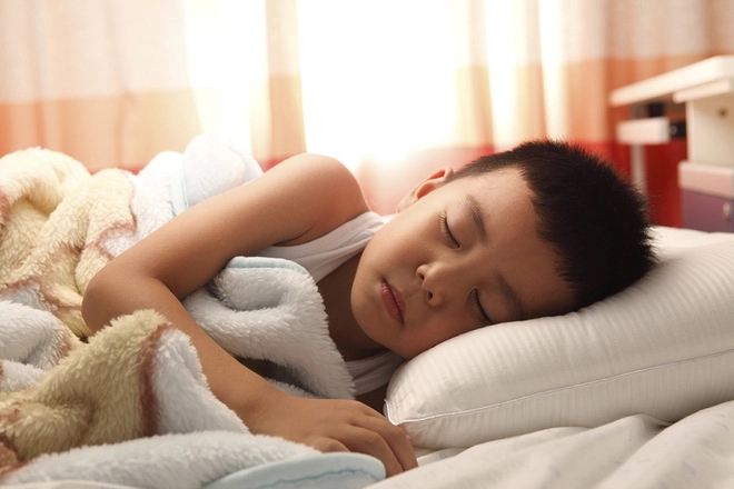 Dành 15 phút trước khi đi ngủ làm điều này, trẻ sẽ thông minh và học giỏi hơn-2