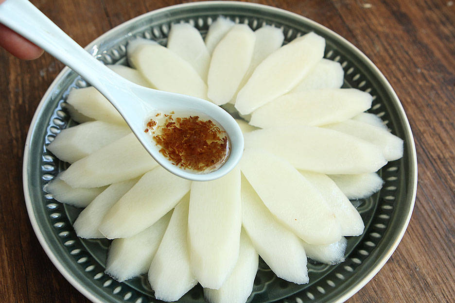 Loại củ ngày xưa chống đói, giờ thành món ăn giúp chị em dưỡng da-3