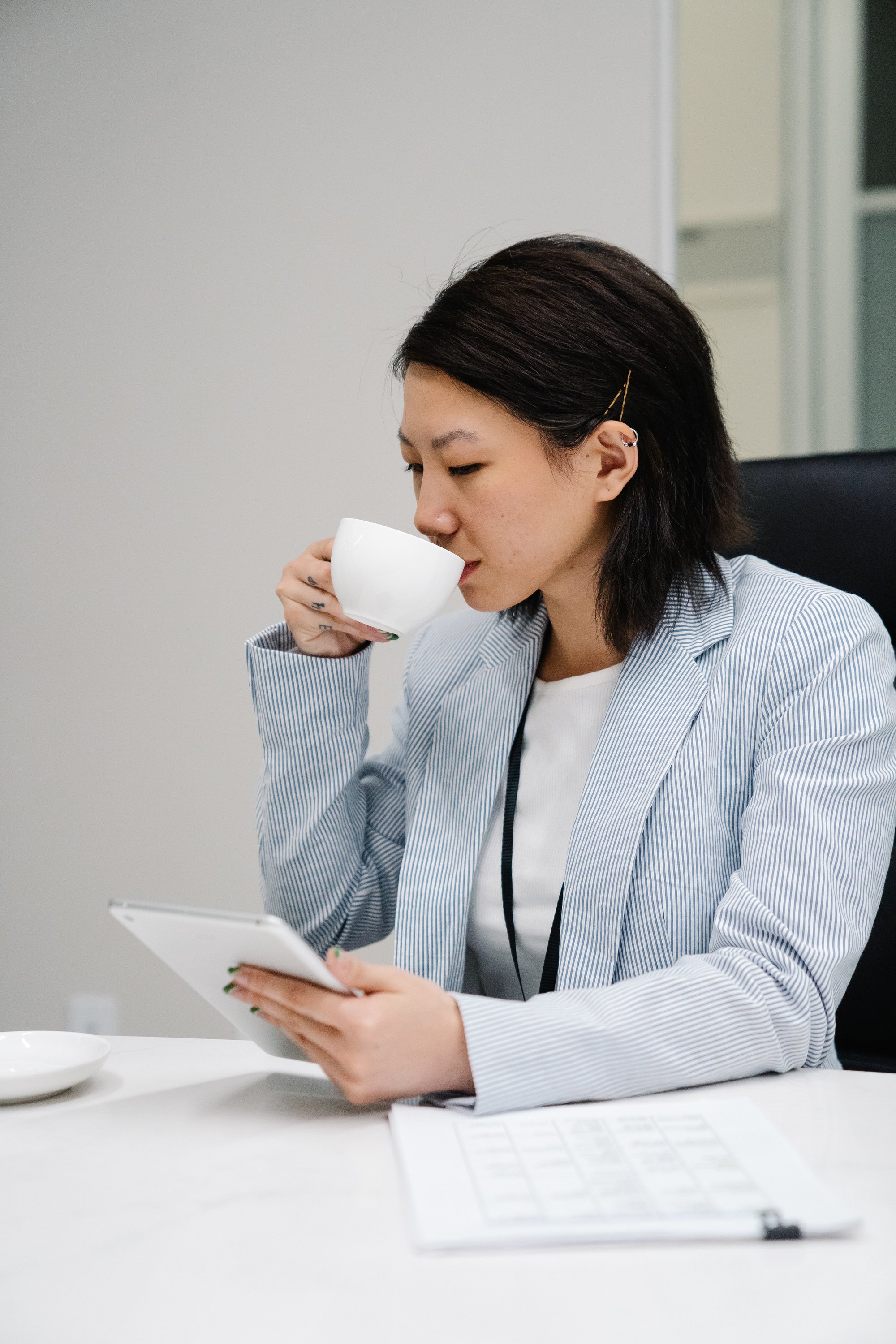 50 ngày nữa là Tết, dân văn phòng rối như tơ vò: Năm nay cái gì cũng áp lực gấp đôi”-2