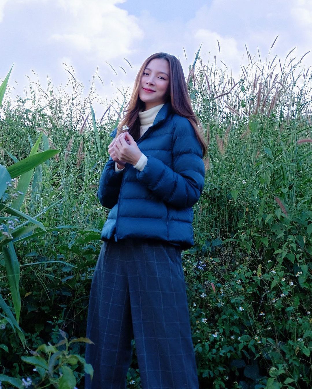 Tủ đồ đông đơn giản mà đẹp của ngọc nữ Thái Lan Baifern Pimchanok-4