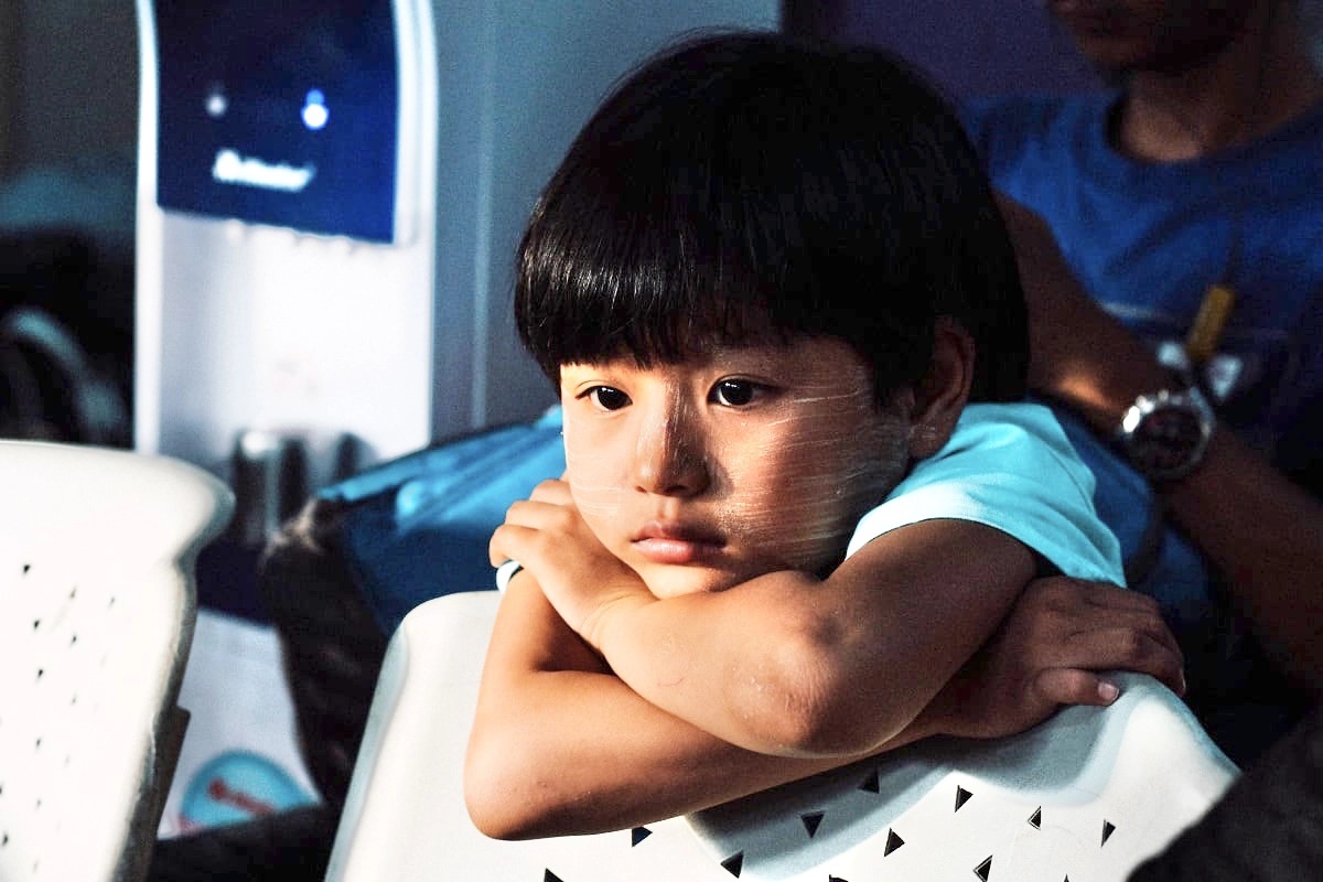 Nếu con có hành động xấu này, bố mẹ đừng vội mắng: Bởi chuyên gia nói đó là biểu hiện của đứa trẻ dũng cảm, bản lĩnh!-2