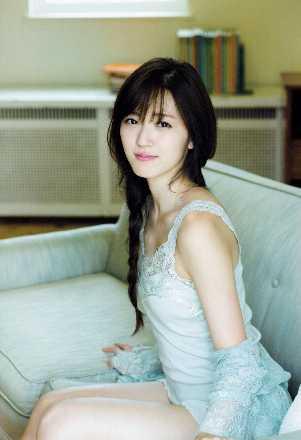 Người hùng giúp Nhật Bản tạo nên địa chấn và chuyện tình chị em kỳ lạ-3