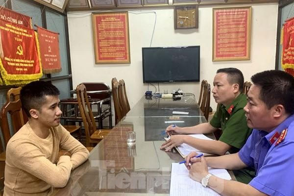 Bắt đối tượng chi 2 triệu mua bé gái 13 tuổi về phục vụ quán karaoke-1