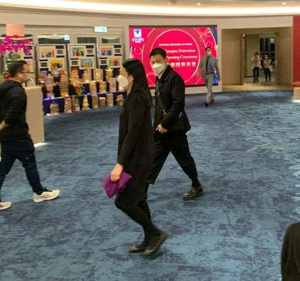 Hôn nhân kín tiếng của Lưu Đức Hoa và vợ gia thế-2