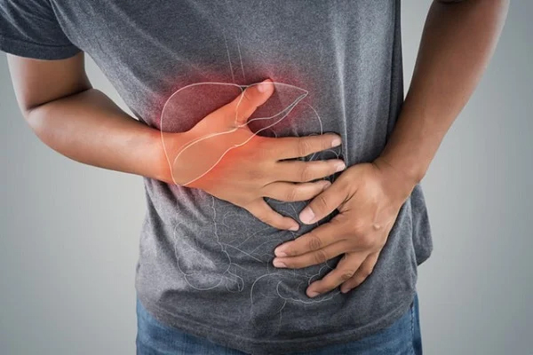 4 vùng cơ thể đau nhói chứng tỏ bệnh gan đã đi vào giai đoạn nặng, khám chữa ngay còn kịp-1