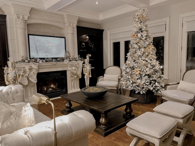 Biệt thự 61 tỷ đồng của cặp vợ chồng Việt tại Canada-2