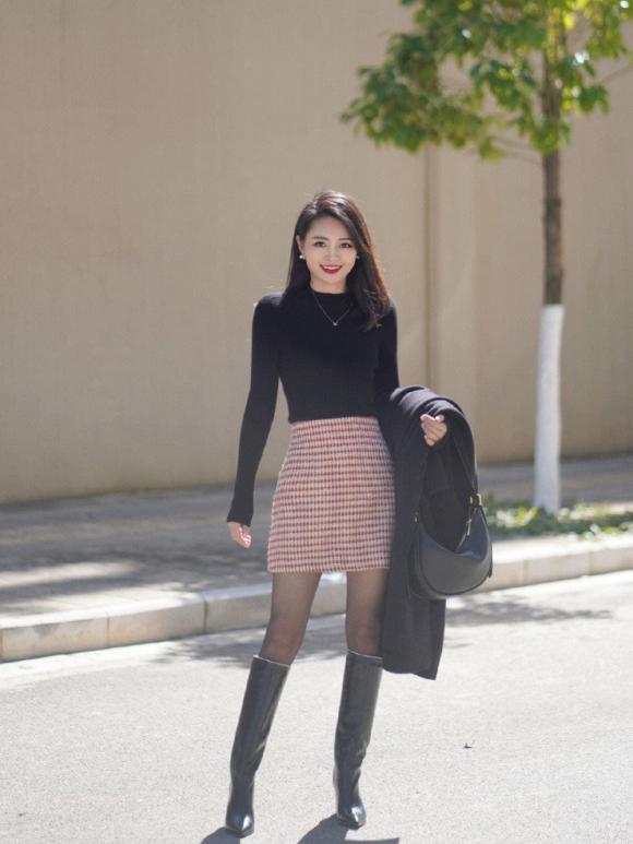 Gợi ý cho phụ nữ ngoài 30: Hãy mặc những chiếc áo khoác này vào mùa đông giúp tôn lên khí chất và sự quý phái-3